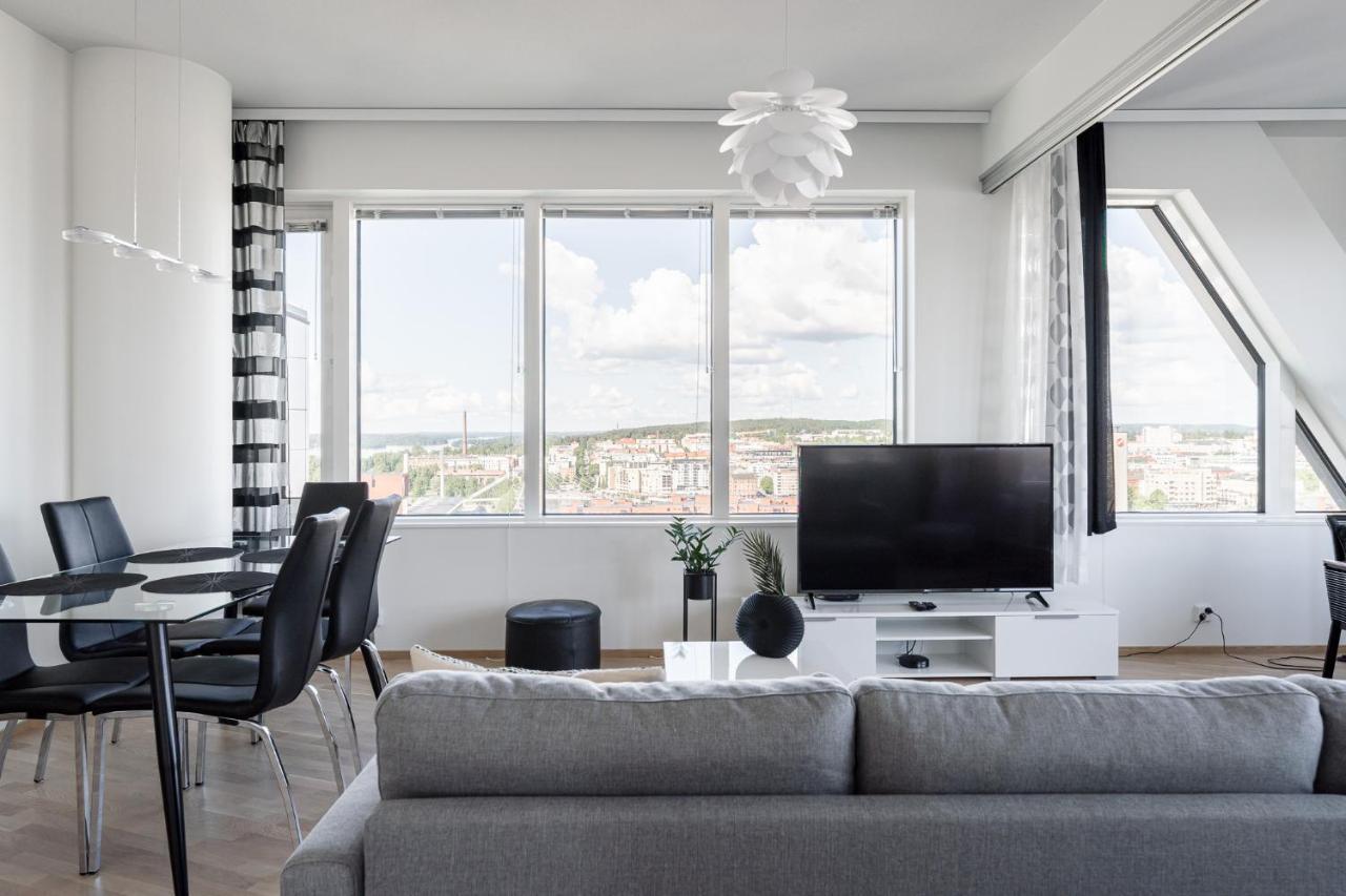 Stunning Views 11Th Floor 2Br Home With Sauna - Hosted By 2Ndhomes Тампере Екстериор снимка